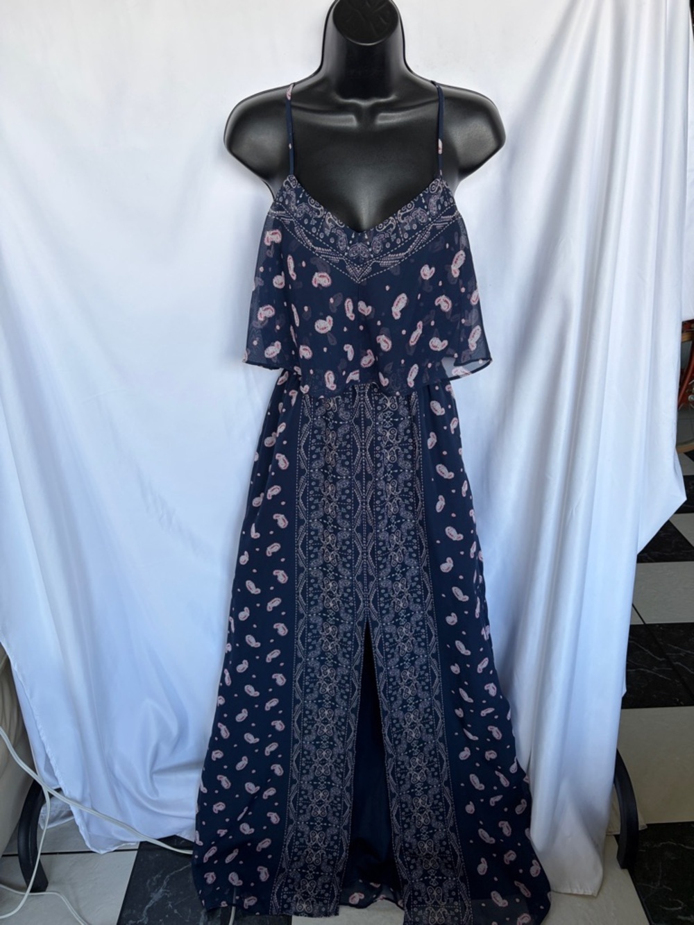 Sonoma Maxi Dress Size M Boho Hippie, 18” PTP, 59” L